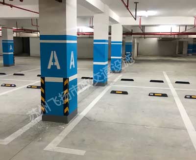 蘇州車庫(kù)劃線多少錢一米？蘇州公路劃線多少一平方？