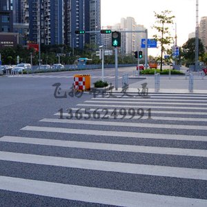 說一說蘇州道路劃線劃分為哪些？對應(yīng)表示什么？