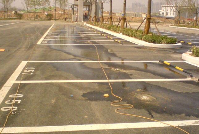 道路劃線，車位劃線，停車位劃線