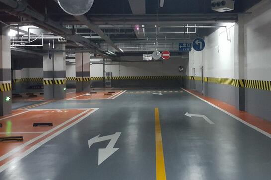 道路劃線，車位劃線，停車位劃線