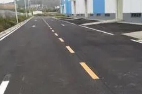 合肥廠區(qū)道路劃線要求，從安全性、美觀性、環(huán)保性三個(gè)方面考慮？