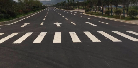 蘇州廠區(qū)交通劃線選飛揚市政！多年深耕道路劃線工程品質(zhì)有保障